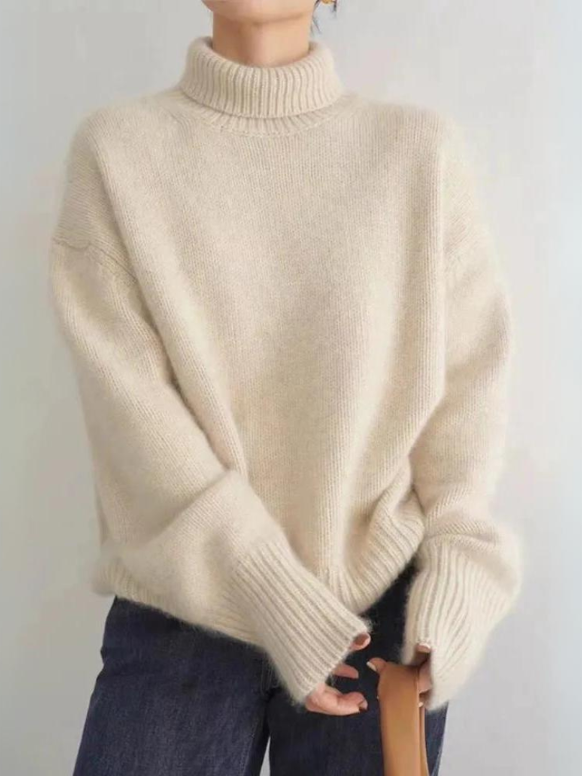 LENA |  COMFORTABLE TURTLENECK SWEATER