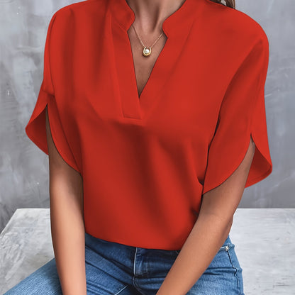 ELORA | RELAXED V-NECK BLOUSE